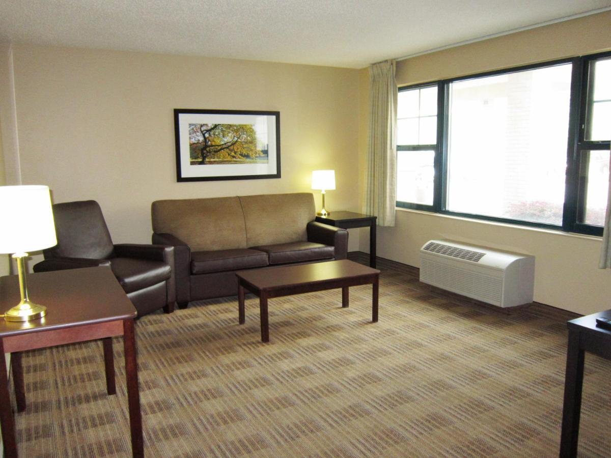 Extended Stay America Suites - Chicago - Buffalo Grove - Deerfield Riverwoods Exterior photo
