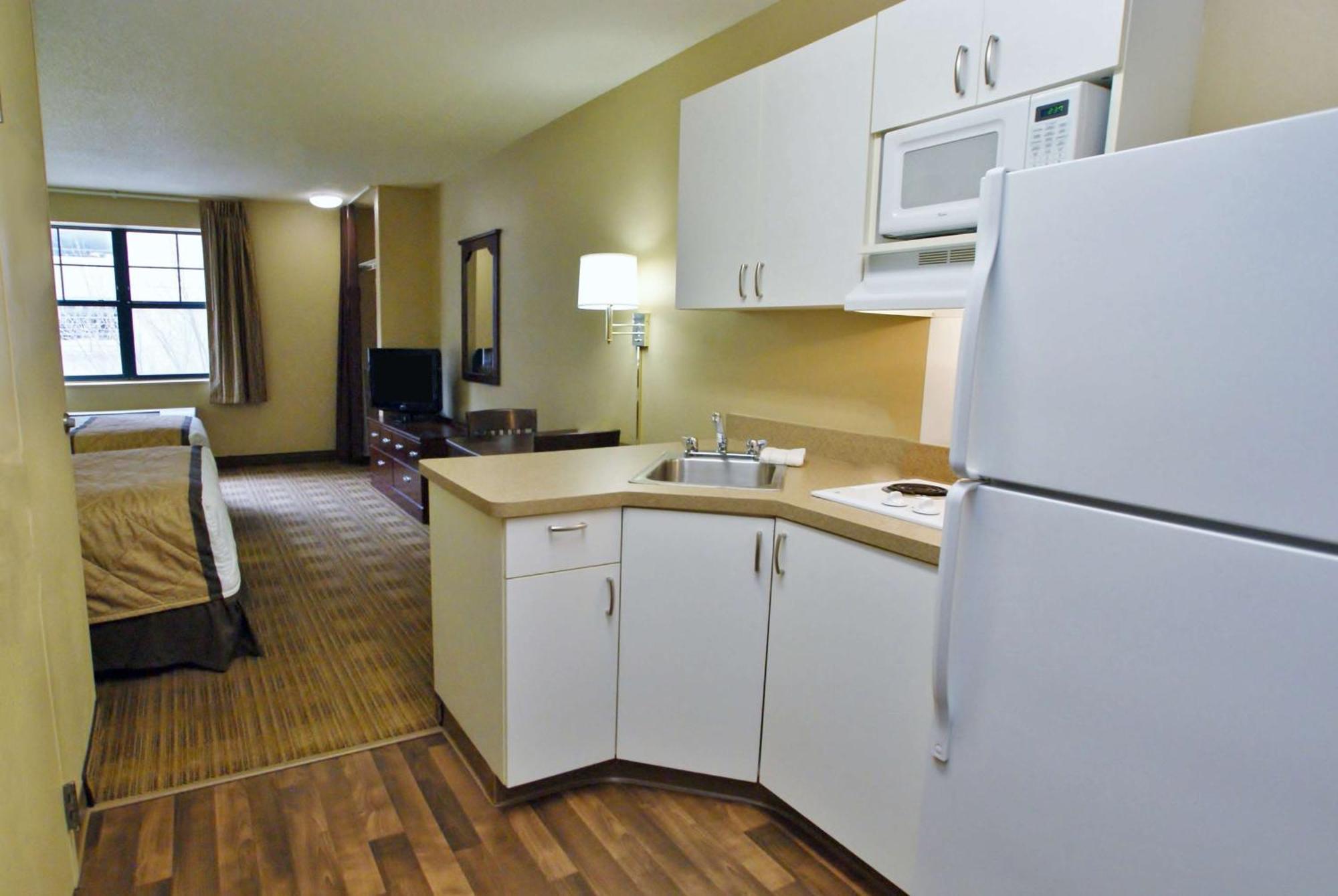 Extended Stay America Suites - Chicago - Buffalo Grove - Deerfield Riverwoods Exterior photo