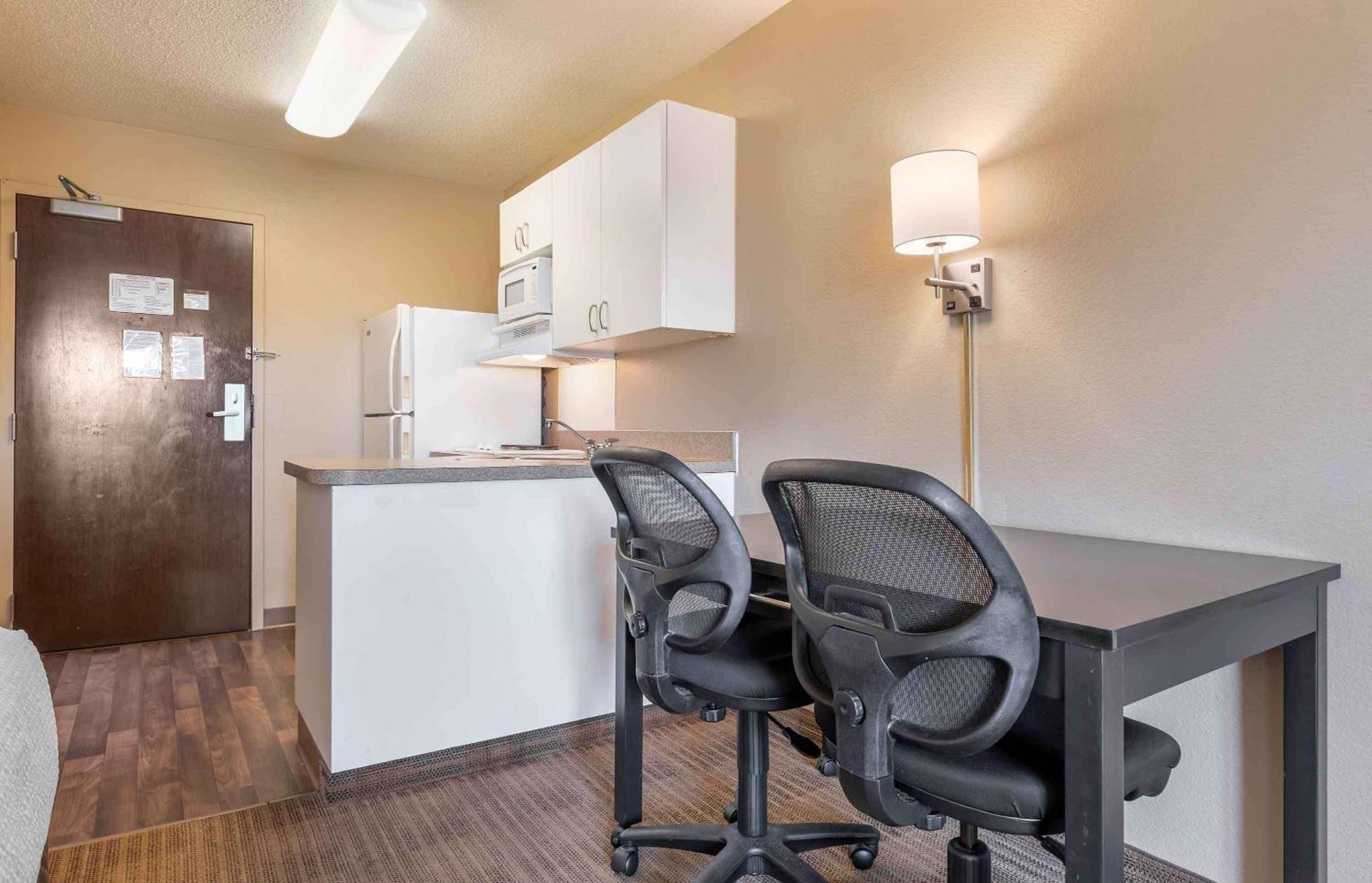 Extended Stay America Suites - Chicago - Buffalo Grove - Deerfield Riverwoods Exterior photo