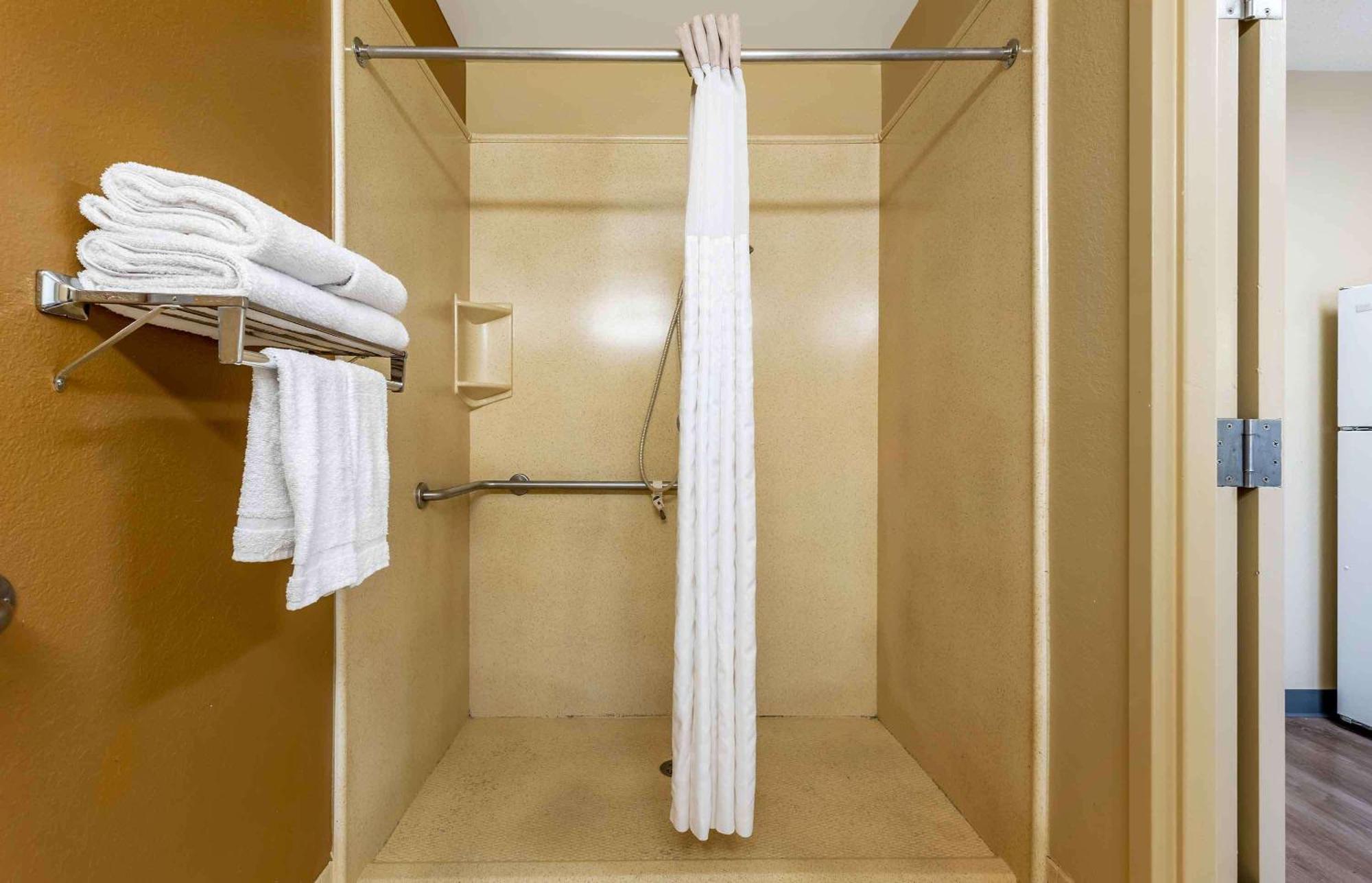 Extended Stay America Suites - Chicago - Buffalo Grove - Deerfield Riverwoods Exterior photo